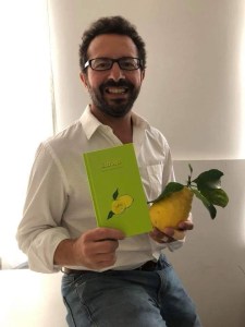 42136601_10156089656824039_5165618834039635968_n